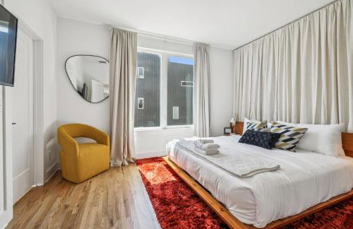 Nashville Townhouse with Rooftop & Modern Comfort - Foto 33