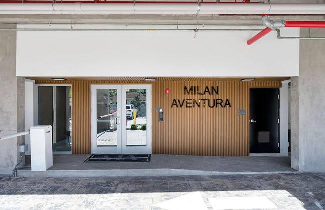 Milan Aventura Hotel - Photo 3