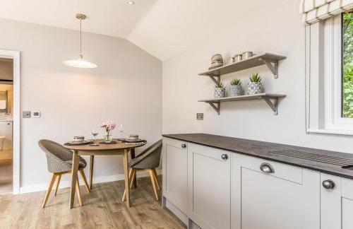 Delightful 1 bed lodge in South Downs village - Pass the Keys - Foto 20