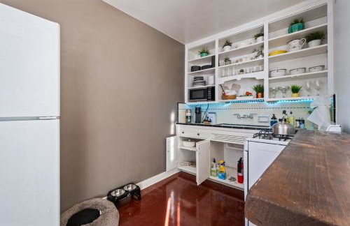 1BR Near UofA, Work Desk, Gem Show Friendly - Foto 25