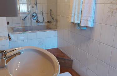 Ferienwohnungen Schneiderhäusl inkl. Chiemgaukarte - Photo 35