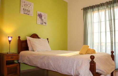 Charming house with fireplace in Grândola, 142 m², Internet included - Foto 11