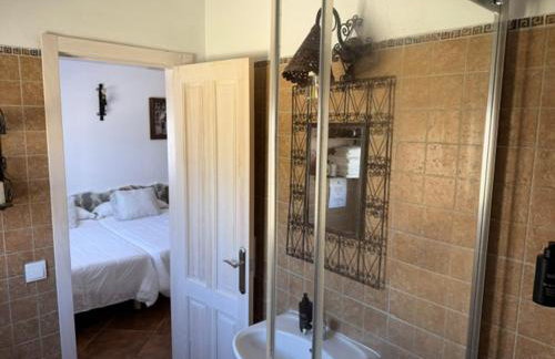 El Rancho - Photo 26