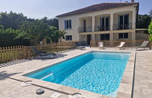 A l'ombre de l'olivier - Foto 1