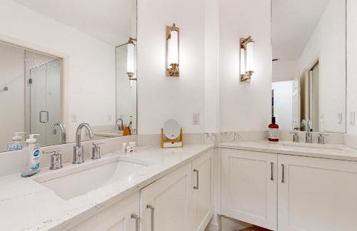 REGATTA AT VANDERBILT BEACH III #204 - Photo 35