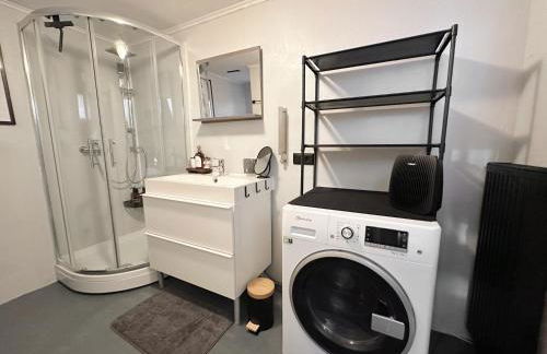 Cozy Central 3 Zimmer Apartment - Foto 9