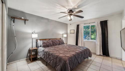 Lakeside Retreat with Private Boat Ramp home - Foto 4