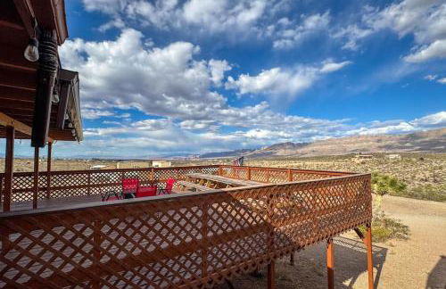 Desert View Retreat - Sleeps 22, Game Garage, Near Skywalk & Lake Mead - Foto 35