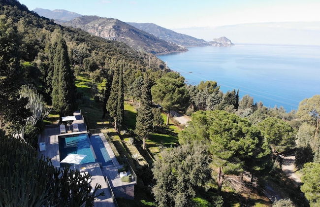 Villa Salone 8 Emma Villas - Photo 1