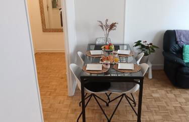 GRAND PARIS, private parking, balcony and metro, 24 hours self checking - Foto 12