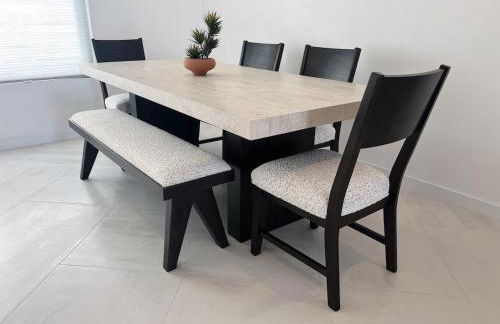 Luxury 3BR, 2BA Newly Renovated with Huge Backyard - Photo 14