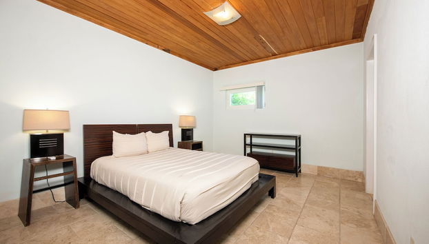 Contemporary Comfort: Stunning Villa With Pool & Restaurant - Foto 2, Habitación