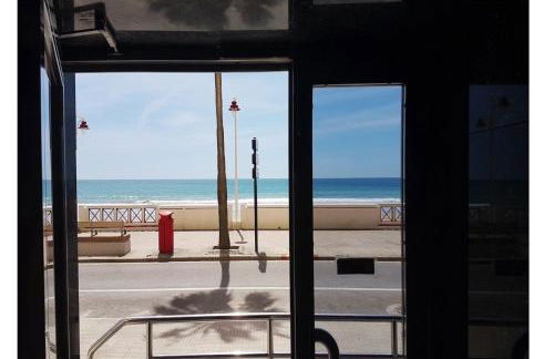 Romántica vista al paseo marítimo de Cádiz - Photo 31