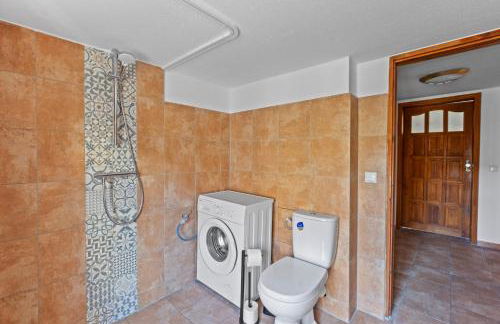 Sabina Monteurwohnung I 75 Zoll TV I KÜCHE I BAD I BACKOFEN I - Foto 17