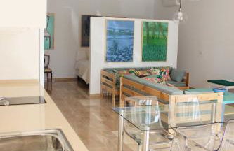 Nuevo Estudio moderno, agradable y cómodo - Foto 8