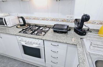 Premium refurbished apartment in Barcelona city center - Photo 19