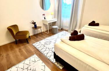 BIG New 7Rooms City Center APARTMENTS and Suites - Foto 78