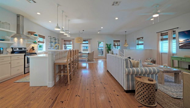 Coastal Escape w/ Pond Views + Pool Access Grahams Getaway by Avantstay - Foto 5, Interior