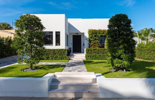 Casa Zenhaven - Designer Poolside Haven! - Foto 53
