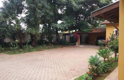 Chácara Linda e Aconchegante com 300mega Internet, Quadra Beach Tennis e Mesa de Sinuca - Foto 20