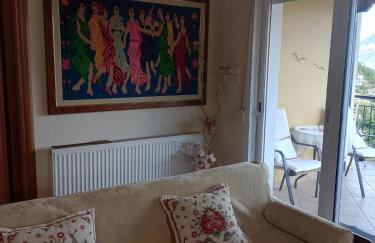 Dora's Home - Photo 15