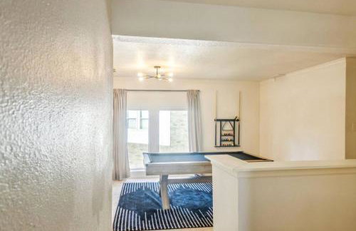 Cypress 5 Bedroom Retreat with Hot Tub, Firepit and Game Tables! Pet Friendly - Foto 32