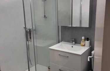 FABULEUX STUDIO à coté du CHATEAU - Foto 2