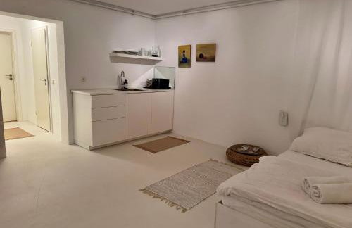 Eigene Souterrain Keller Wohnung nähe Olympiapark - von privat - Foto 7