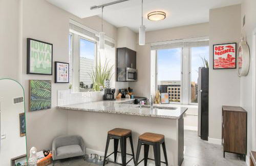 Welcome to Dog Moines-Downtown DSM Studio with Skywalk Access No Pet Fees - Foto 1