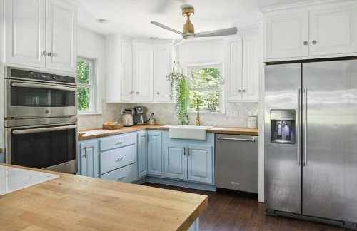 Large yard - Quiet area - 15 min to DC - Foto 3