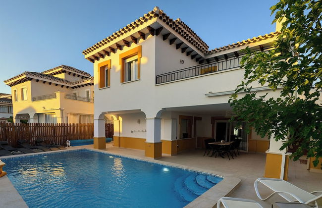 Baron Villa With Private Heated Pool on Mar Menor - Foto 1