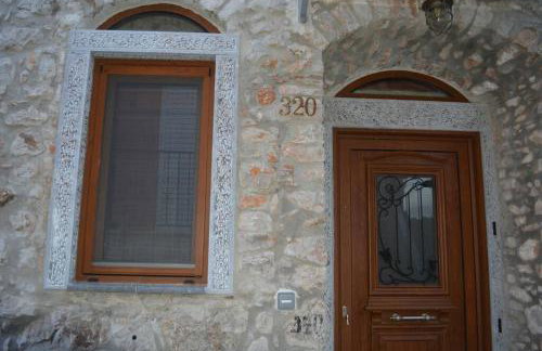 Traditional Chios House - Photo 19