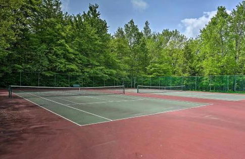 Lakefront Cabin Pvt Beach and Dock - Sunset Marina - Foto 45