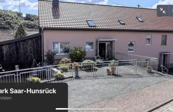 Ironico Homestay 4 Schlafzimmer Ferienwohnung 100 m2 nahe Bostalsee - Foto 2
