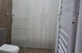 Check-in AUTÔNOMO e Privacidade em Hidro, piscina, casa, garagem até 2, até 3 quartos e 3 ar, 2 banheiros, churrasqueira, máquina de lavar roupas, roupa de cama, todos privativos, insira valor 3 hóspedes e abrimos 2 quartos, já 5 hóspedes usam 3Q - Foto 11