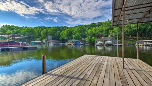 Private Boat Dock Lakefront Eldon Home! - Foto 2