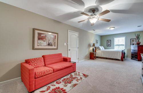 Pool Table and Patio Cozy Lawrenceville Apt - Foto 15