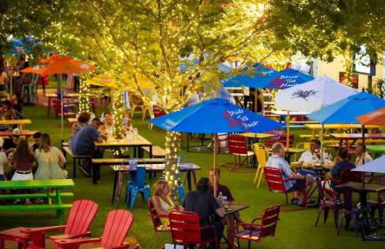 New Swanky Rustic Modern 5 STAR Home near Downtown - Foto 45