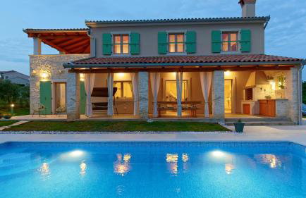 Villa Stella Polaris for 8 persons in Central Istria with private pool, sea view, large garden & kids playground - Foto 6
