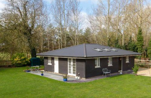 Breckland Cottage - Secluded Country Getaway - Foto 1