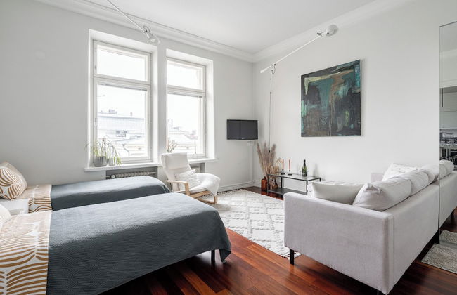 Unique Studio in a Historical Building - Foto 1