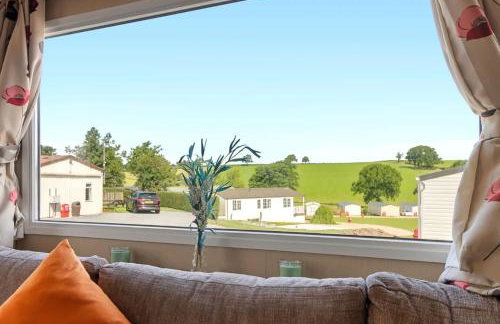 Hillside Splash Retreat -No Commercial Sign written Vehicles,Fishing Nearby & Communal Swimming Pool ,Pool open April to September - Foto 11