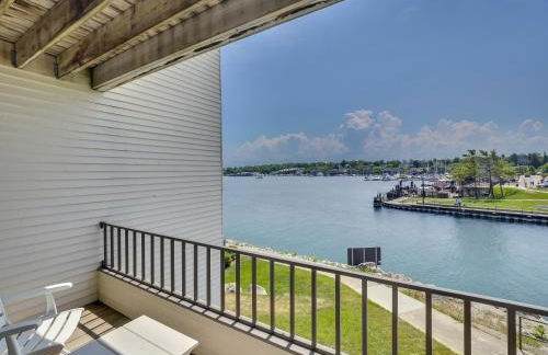 236 Edgewater Inn - Photo 8