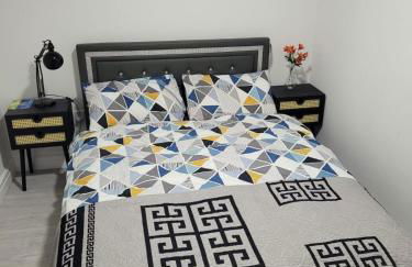 Cosy newly built Self-contained garden flat - Foto 8