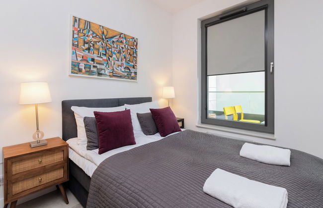 Plac Unii Apartment Gdynia by Renters - Photo 11