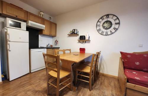 T2 6 p - Pieds des pistes - résidence avec piscine - Foto 14