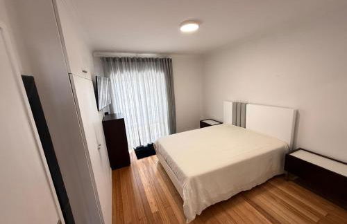 By The Ocean - Foto 4