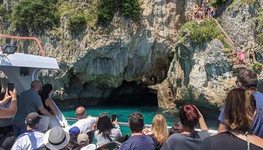 Paseo en barco desde Santoña hasta el Faro del Caballo - Photo 3