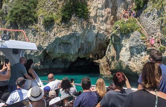 Paseo en barco desde Santoña hasta el Faro del Caballo - Foto 2