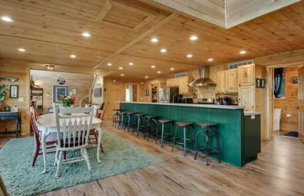 Lake And Trails Lodge Lake Access Sleeps 23 - Foto 23